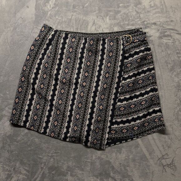 Cato Est 1946 Sz 18/20 Wrap Shorts Skort Aztec Print Summer Southwestern Print - Picture 2 of 15
